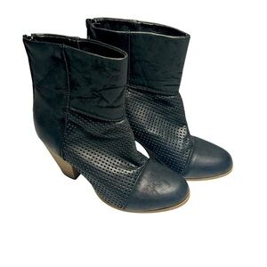 Dots Perforated Faux Leather Black Ankle Boots Sz 8